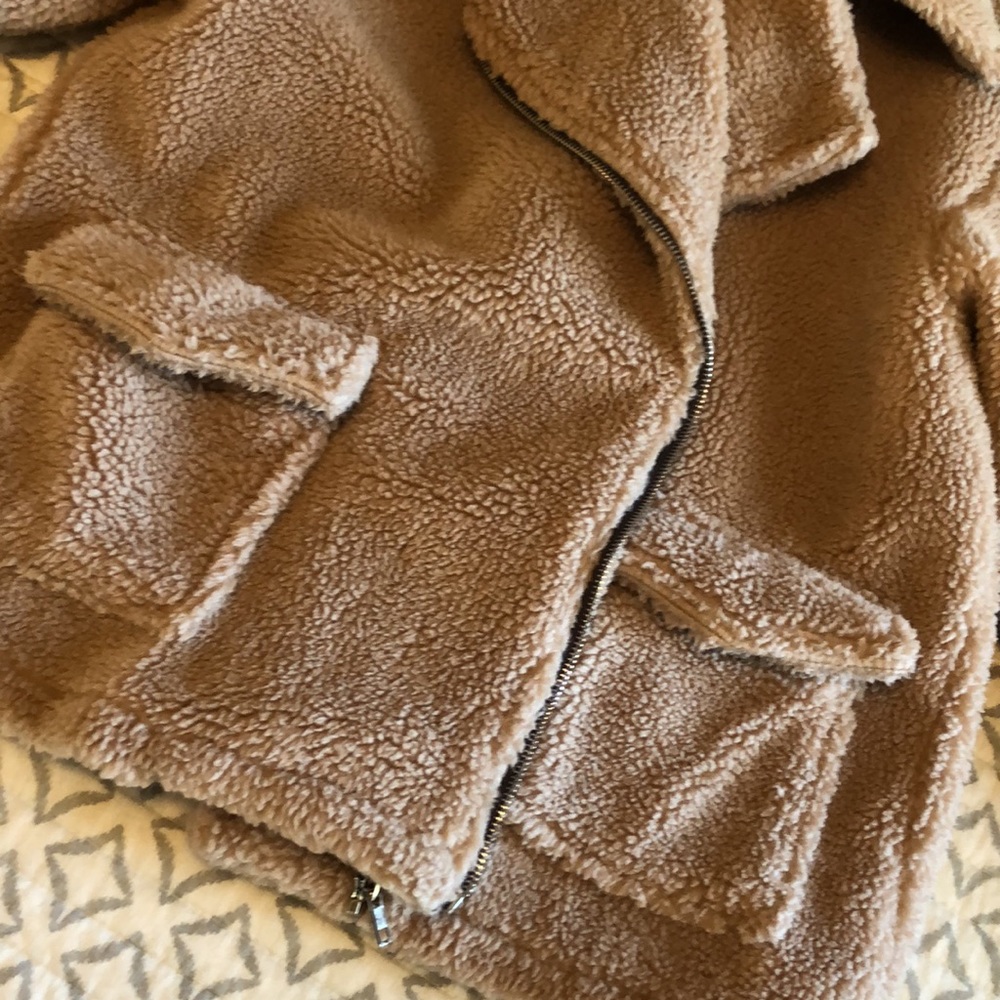 Teddy Jacket - Picture 2 of 3